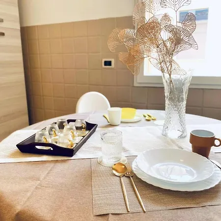 Apartamento Casa Kevin, Venice Mestre车站整套公寓 *